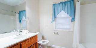 Beautiful 3 Bed, 2 Bath, on the 18 hole of Ponce De Leon golf course!! Beautiful 3 Bed, 2 Bath, on the 18 hole of Ponce De Leon golf course!! Gallery 8
