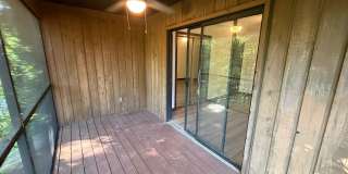 1702 Pine Tree Dr. Gallery 19