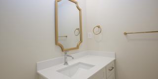 131 Racquet Lane Gallery 70