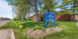 Frederick Square Gallery 10