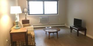 Modern Farwell Ave Apartments Gallery 10