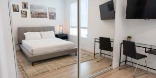 4827 Riverton Ave Gallery 11