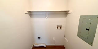 Move-In Ready 2BR Duplex | Private Yard | Great Location | Pets Welcome Gallery 12