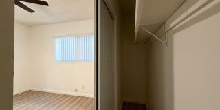 531 N Marengo Ave Gallery 16