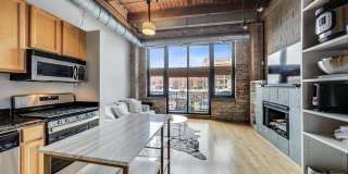215 N Aberdeen Street Gallery 11