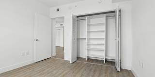 Fontainebleau Milton Gallery 54