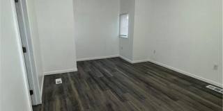 1312 Ontario Avenue Gallery 9