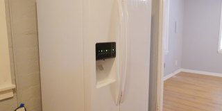 Charming 2 Bed / 1 Bath Cottage Gallery 9