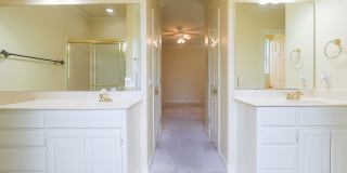 Huge, Gorgeous South Tulsa home ready for move in 05/15/2025 Gallery 27