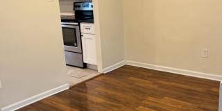 204 LIVINGSTON Court Gallery 4