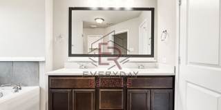 3 bedroom 2 Bath home in Yowell Ranch Gallery 11