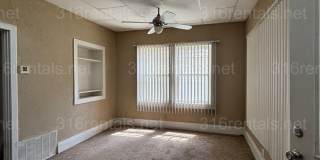 One bed one bath house available NOW! Gallery 3
