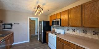 Cozy 3 Bedroom 2.5 Bathroom Home In Ventana Ranch! Gallery 5