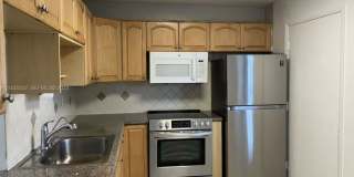 1601 NE 191st St # B316 Gallery 1