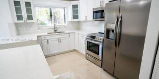 1622 NW 1st Ave Gallery 5