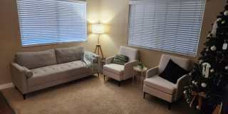 2 bedroom condo- top floor- with  detached garage Gallery 6