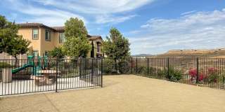 Lakeview 88 Gallery 13