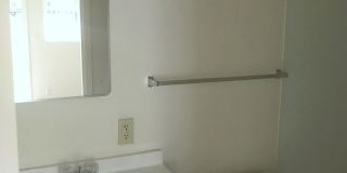 Garden Square Apartments    2 Bedroom 1 Bath Gallery 7