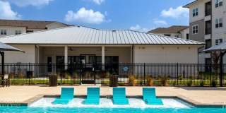 Twelve 620 Apartments - Affordable Housing Gallery 2