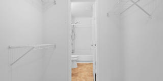 Condo in Chapel Hill Gallery 14