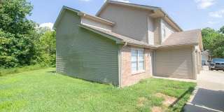 Four Bedroom, Three Bathroom Duplex with Attached Garage Gallery 30