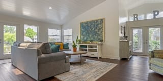 Reflection Pointe Gallery 11