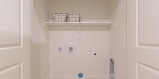 Anderson Court Gallery 38