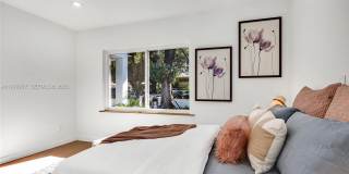 667 NE 105th St Gallery 30