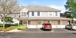 Beautifully maintained first-floor, 2-bedroom, 2-bathroom condo Gallery 1