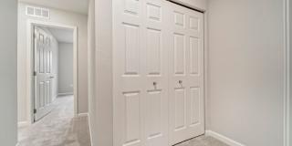586 Orchard Avenue Gallery 18