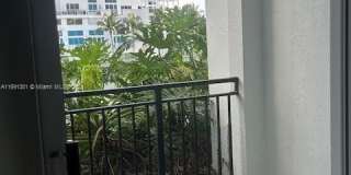 3175 NE 184th St Gallery 11