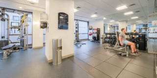 300 East 39th Gallery 27