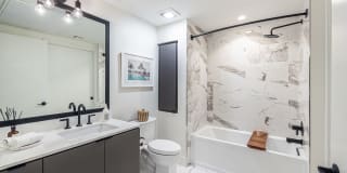 Hollywood Park Residences Gallery 33