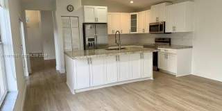 622 Carrington Ln Gallery 4