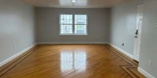 448 Catherine St Gallery 3