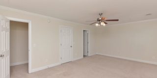 3BR 2.5BA Townhome in Pennington Square ~ Minutes to Fort Jackson, the VA hospital, USC Medical School, and I-77! Gallery 24
