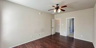 1/2 Off 1st Months Rent!  Viewable Now!  Price Drop! Gallery 29
