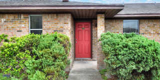 ****2ND MONTH RENT FREE! Cozy 2 Bedroom Apartment Gallery 1