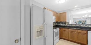 6928 HAWTHORNE TRACE LANE Gallery 14