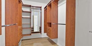 4232 Walnut Gallery 15