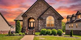 4 Bedroom Home including Two Bonus / Flex spaces! Gallery 1