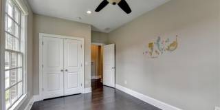 11653 Parkside Avenue Gallery 18