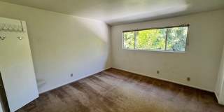Spacious Home in Wonderful Davis Neighborhood! Spacious Home in Wonderful Davis Neighborhood! Gallery 29
