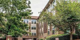 404 N Laurel Avenue Gallery 1