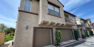 Charming Condo in Oceanside Gallery 1