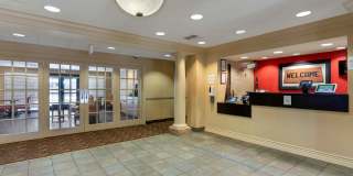 Oakland - Alameda Airport Gallery 15