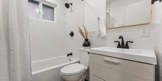 Fully Updated 2 Bedroom - Available Now! Gallery 12