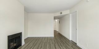 URBI 1 LLC | 2724 Abbot Kinney Blvd Gallery 10