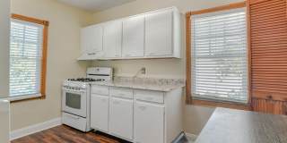 705 7th Avenue Gallery 9