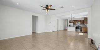 17865 W DALEY Lane Gallery 4